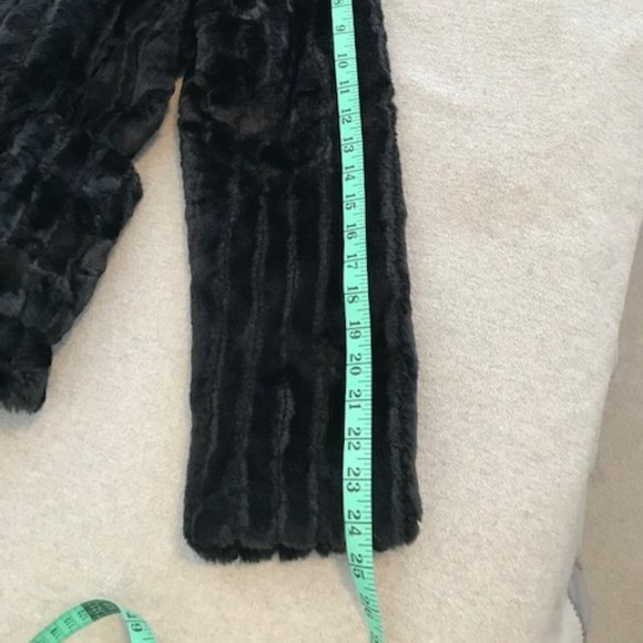 Esprit Black Faux Fur Jacket - Picture 13 of 15